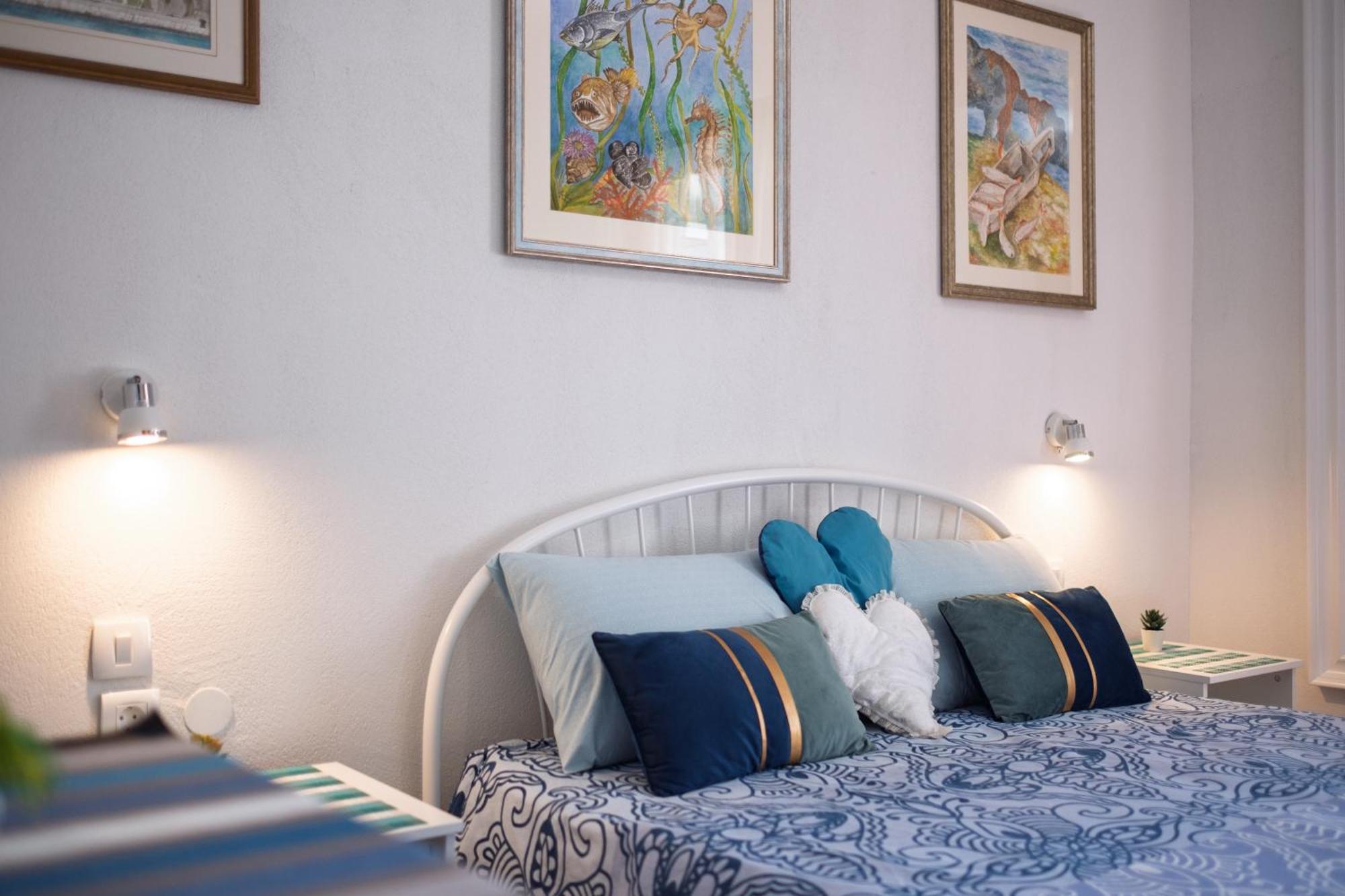 Bluemarine Rooms & Apartments Пераст Экстерьер фото