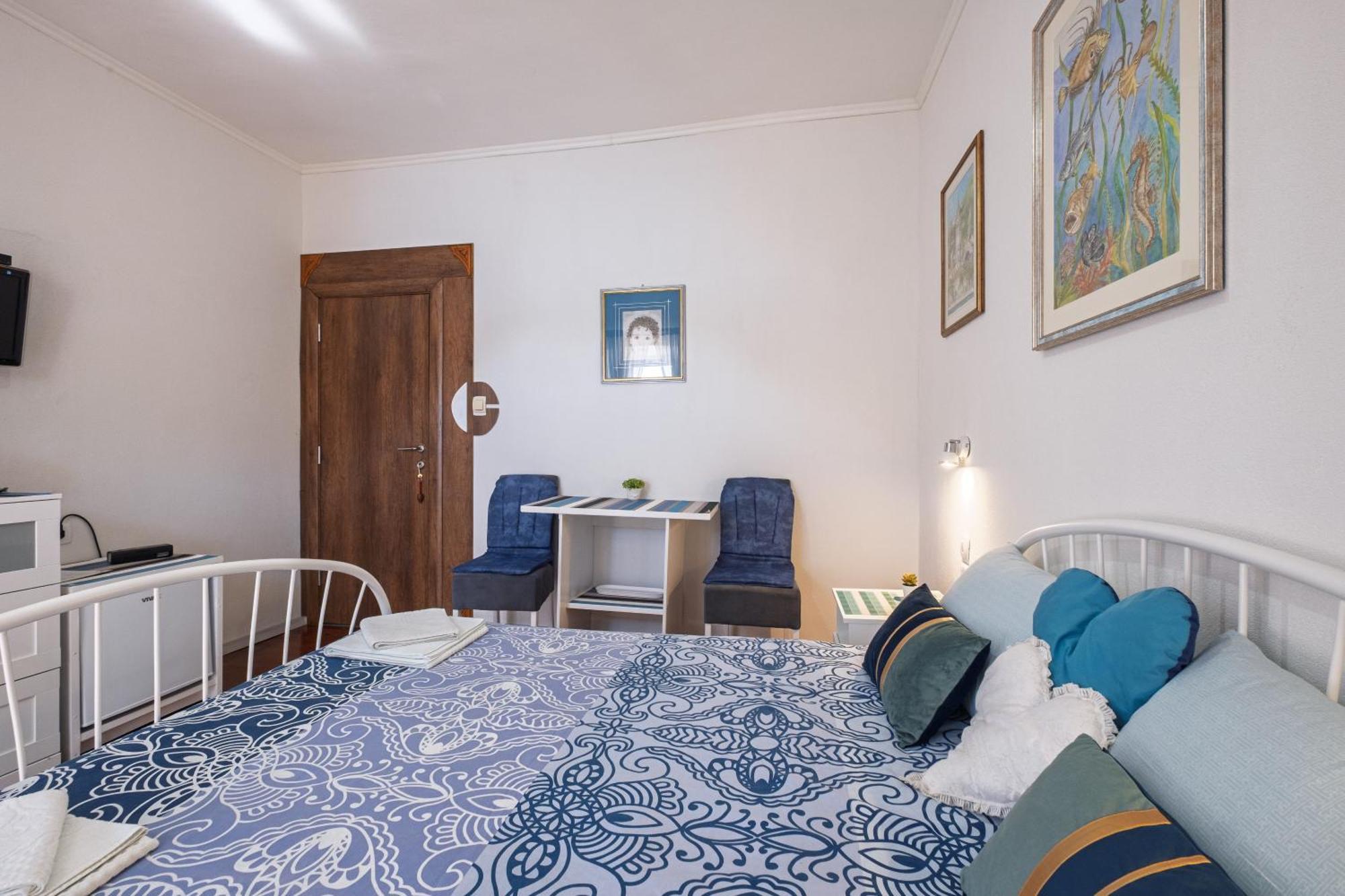 Bluemarine Rooms & Apartments Пераст Экстерьер фото